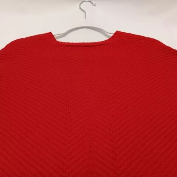 Express Chevron Pattern Knit V-Neck Sweater Women’s XS Red Droptail High-Low Hem - Picture 11 of 14